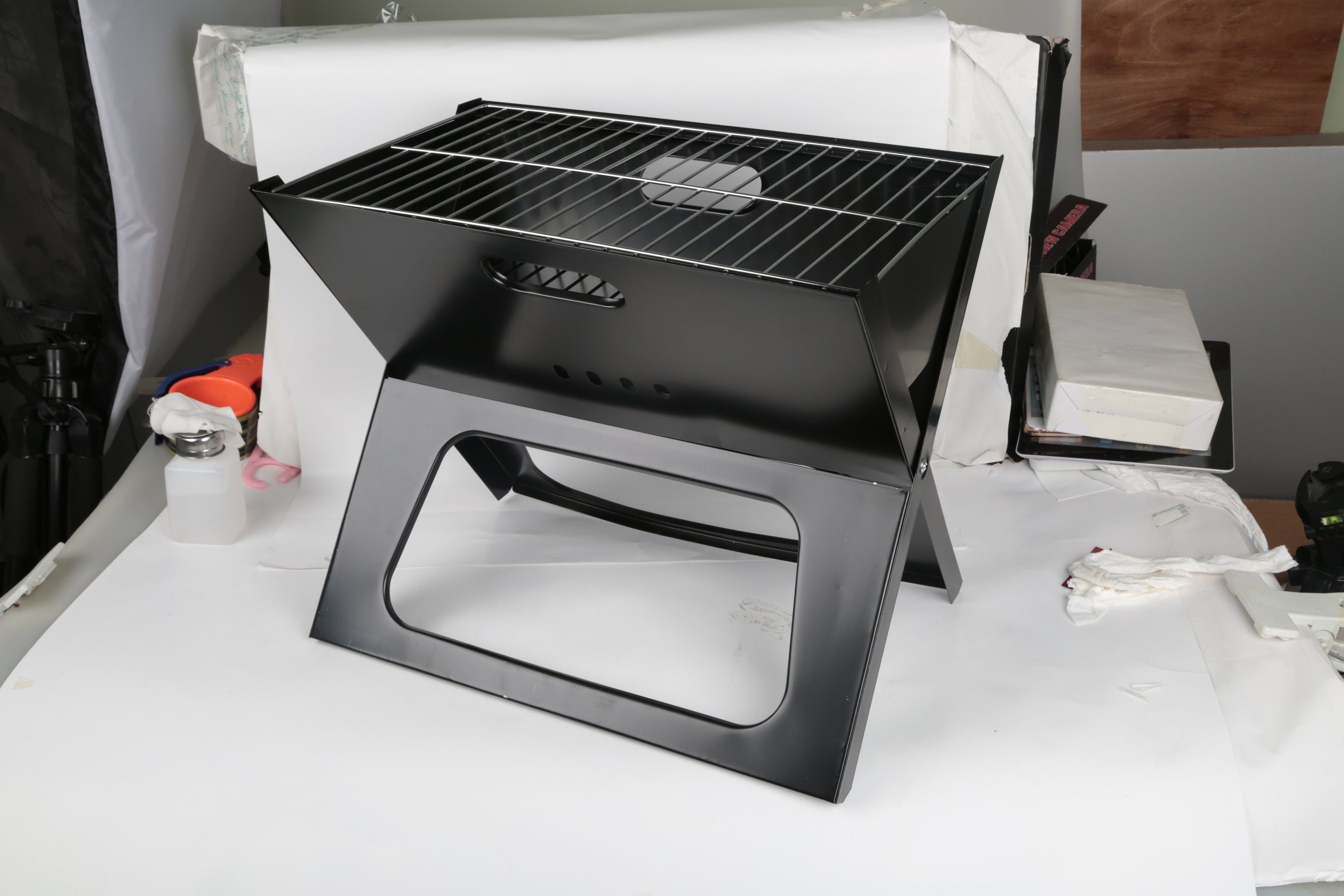 1Pc Portable BBQ Barbecue Grill Foldable Charcoal Grill Camping Garden