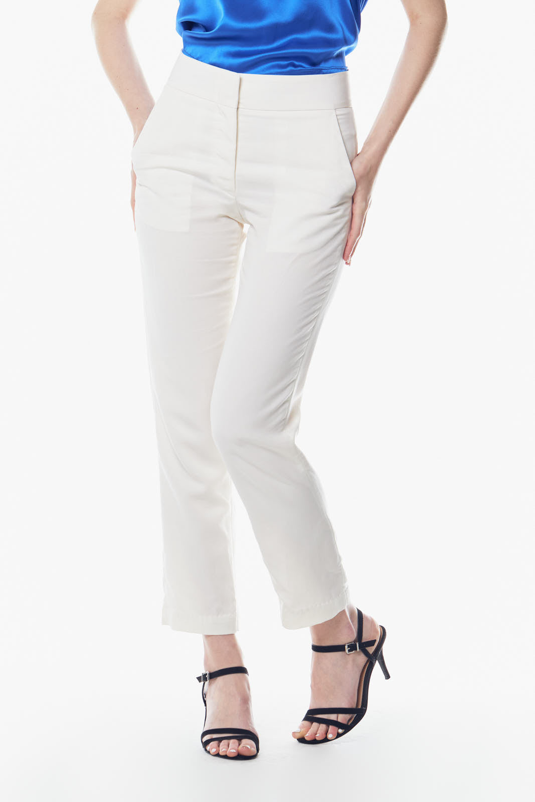 White Tailoring Slim Pants – Women’s Slim-Fit Trousers