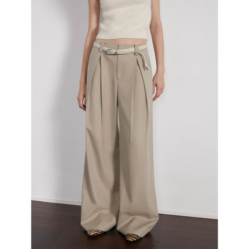 “Street Sketch”Fine-Spun Wool Fashion, Waistless Pleated Loose-Fitting