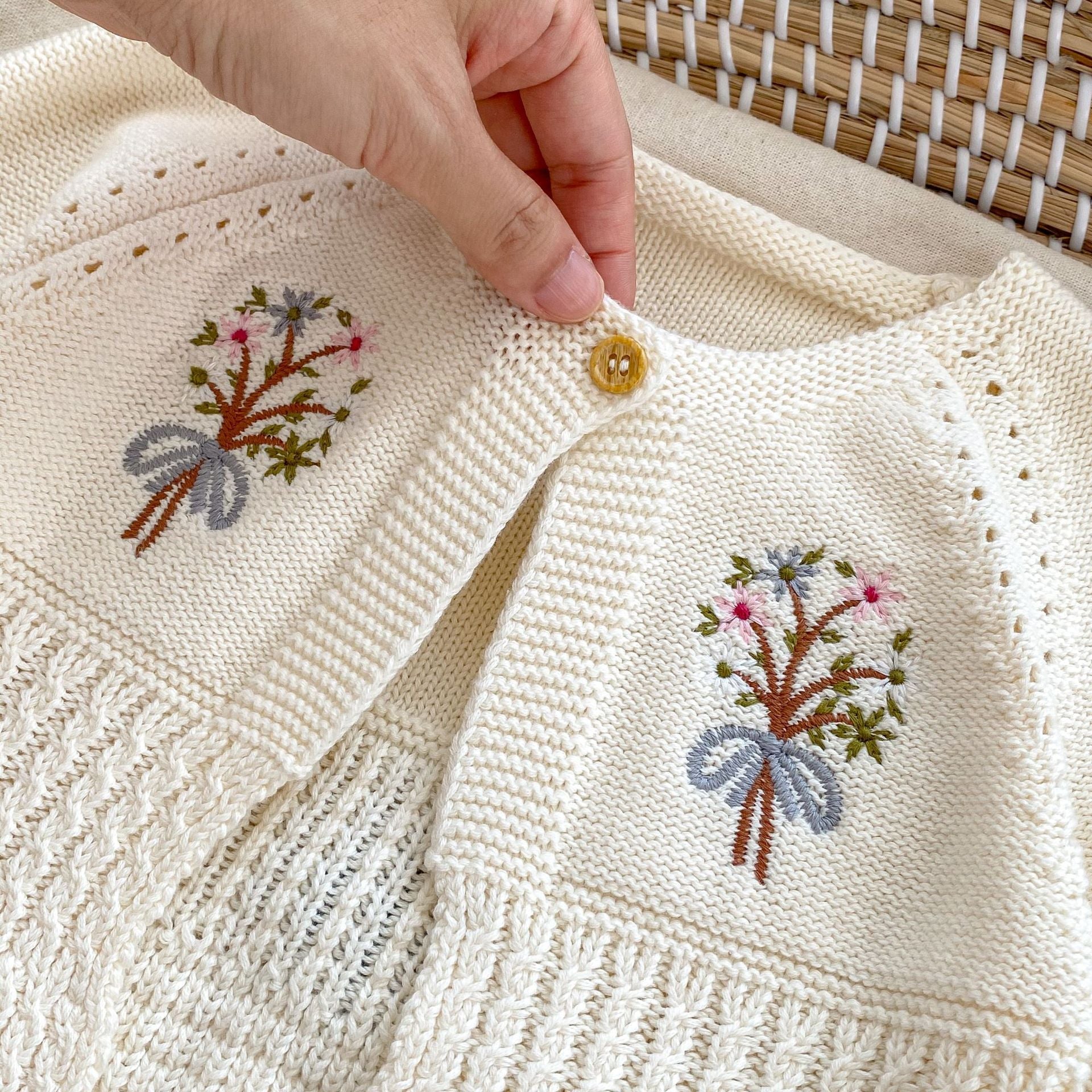 Floral Graphic Cute Knitted Quality Cardigan Coat