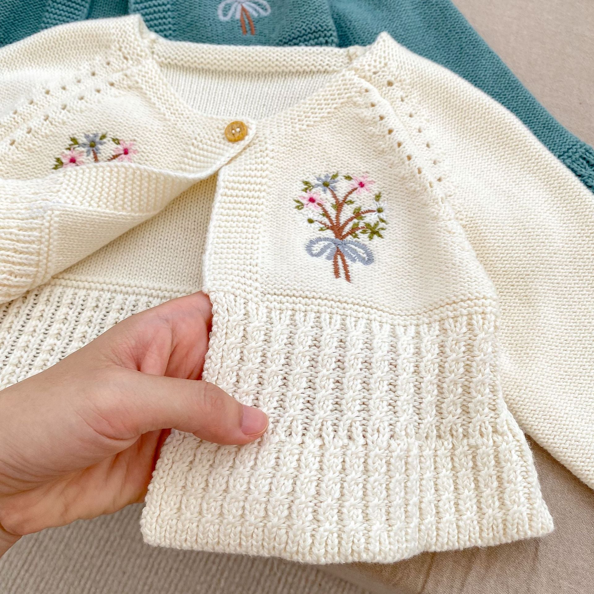 Floral Graphic Cute Knitted Quality Cardigan Coat