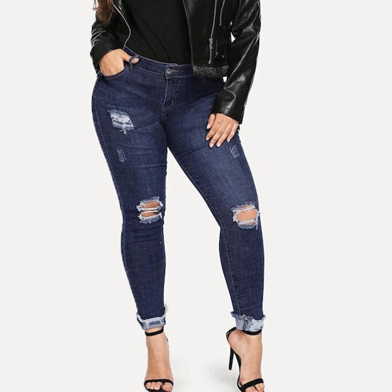 pant Plus Sized Slim-leg Jeans